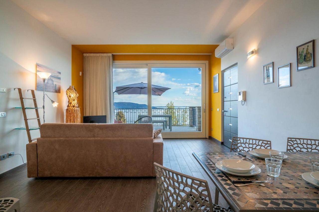 Residence Virgilio Toscolano Maderno Bagian luar foto