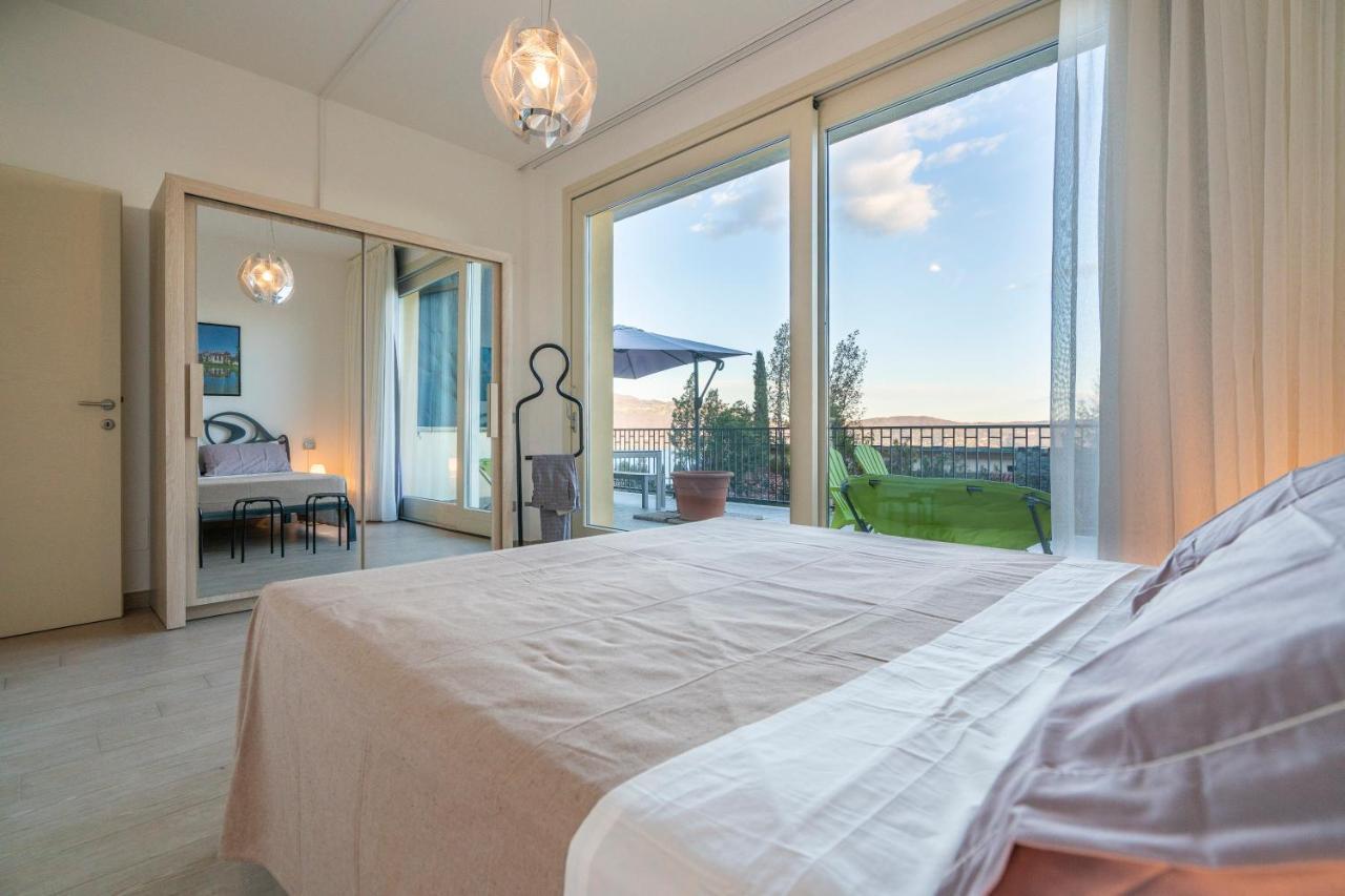 Residence Virgilio Toscolano Maderno Bagian luar foto