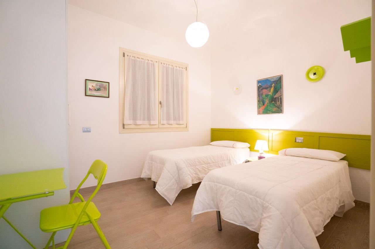 Residence Virgilio Toscolano Maderno Bagian luar foto